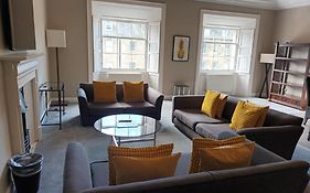 York Place Apartments By Destination Edinburgh  United Kingdom